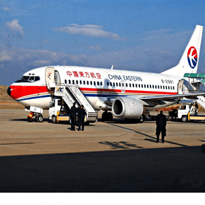 嫩江墨尔根机场邮寄航空快运业稳步发展的原因是什么？